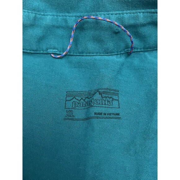 Patagonia Polo Shirt Short Sleeve Organic Cotton Teal Trout Logo - Stain on back - Picture 5 of 8